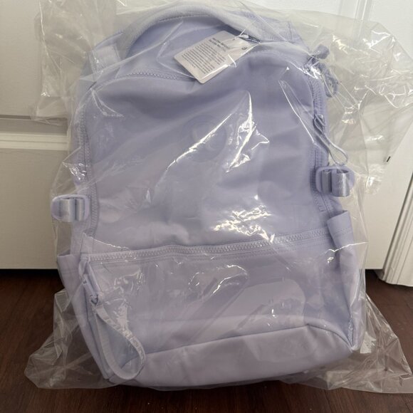 New Crew Backpack 22L Updated Serene Blue - Picture 1 of 5